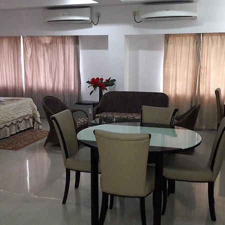 Aroma Residency Hotel Tinsukia Kültér fotó